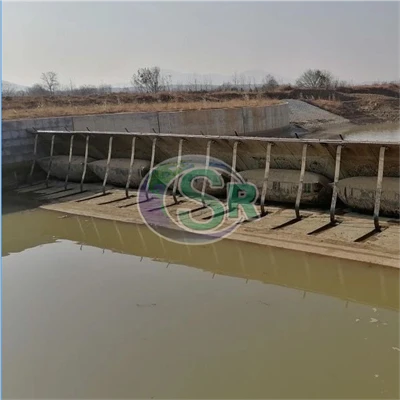 Barreiras de água de enchimento de água inflável de venda a quente barragem de barreira de água da enchente